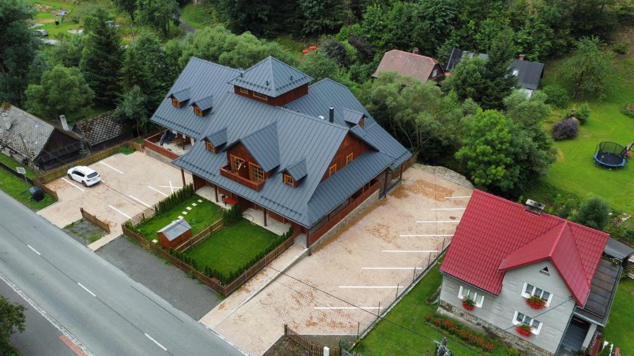 Apartmany Jezerne Velke Karlovice Bagian luar foto