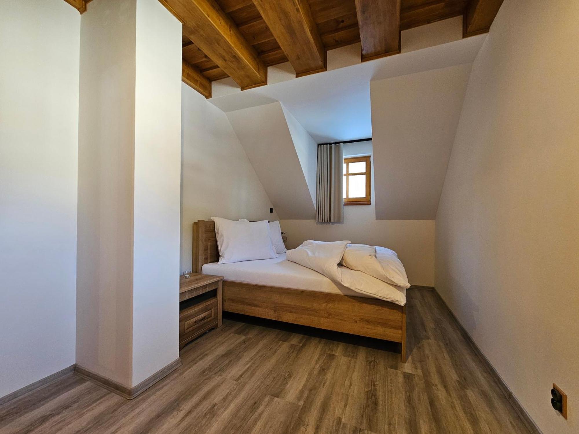Apartmany Jezerne Velke Karlovice Bagian luar foto