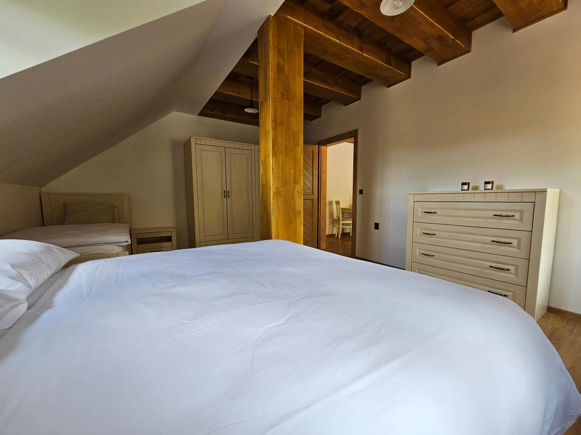 Apartmany Jezerne Velke Karlovice Bagian luar foto