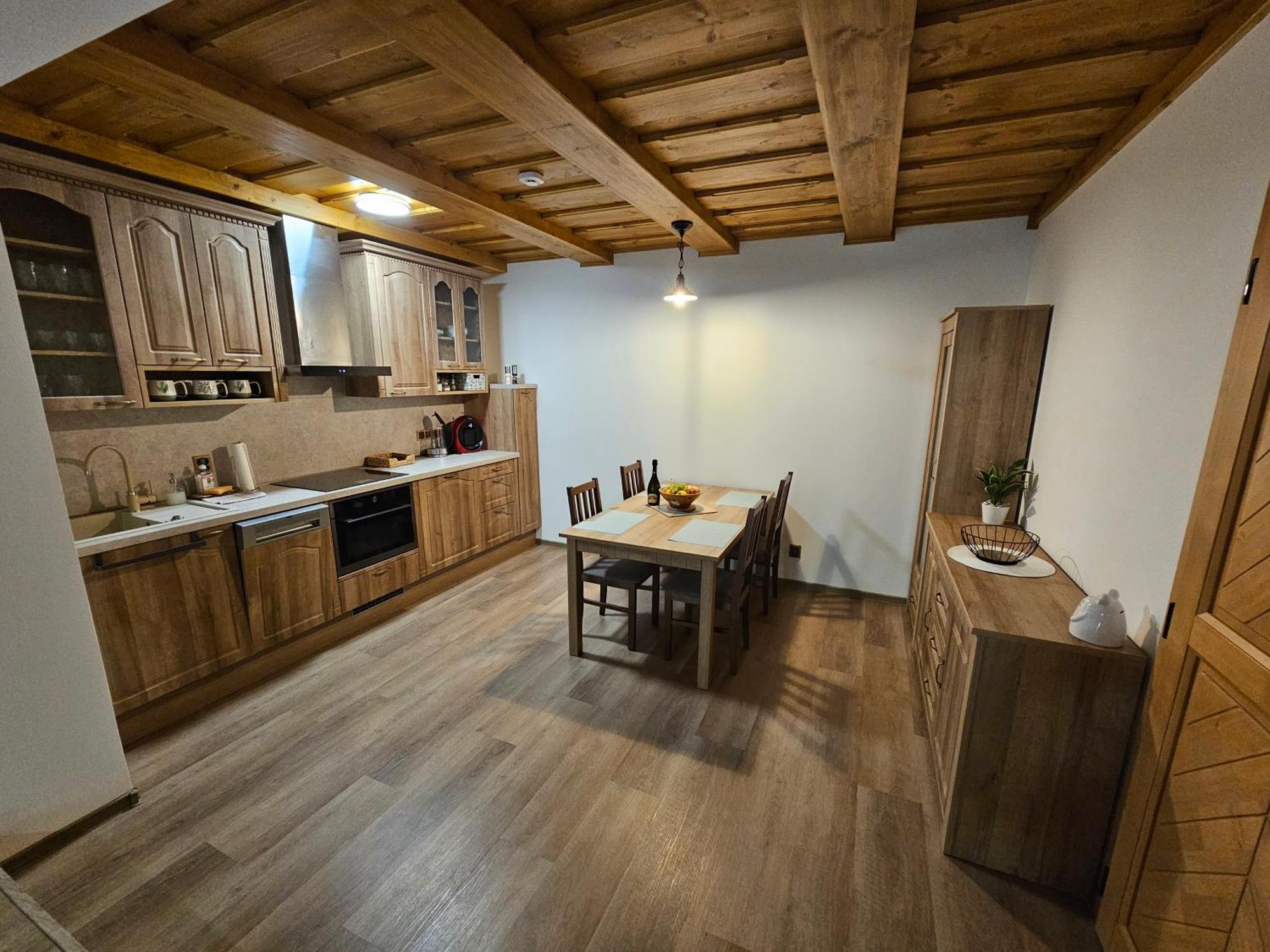 Apartmany Jezerne Velke Karlovice Bagian luar foto